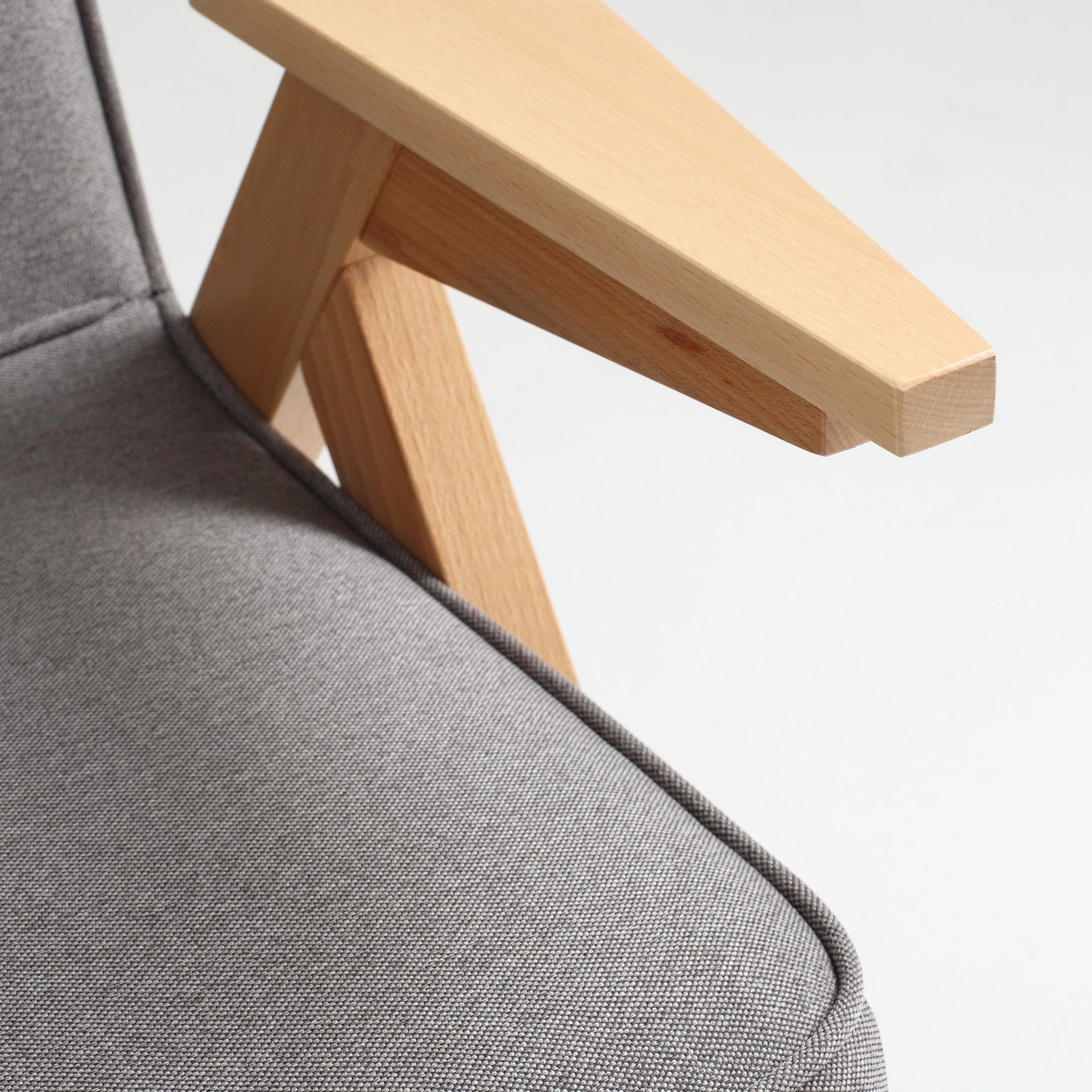 VINC Steel Armchair
