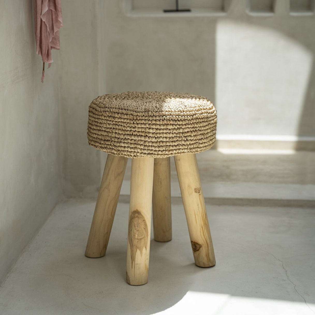 The RAFFIA Stool - Natural