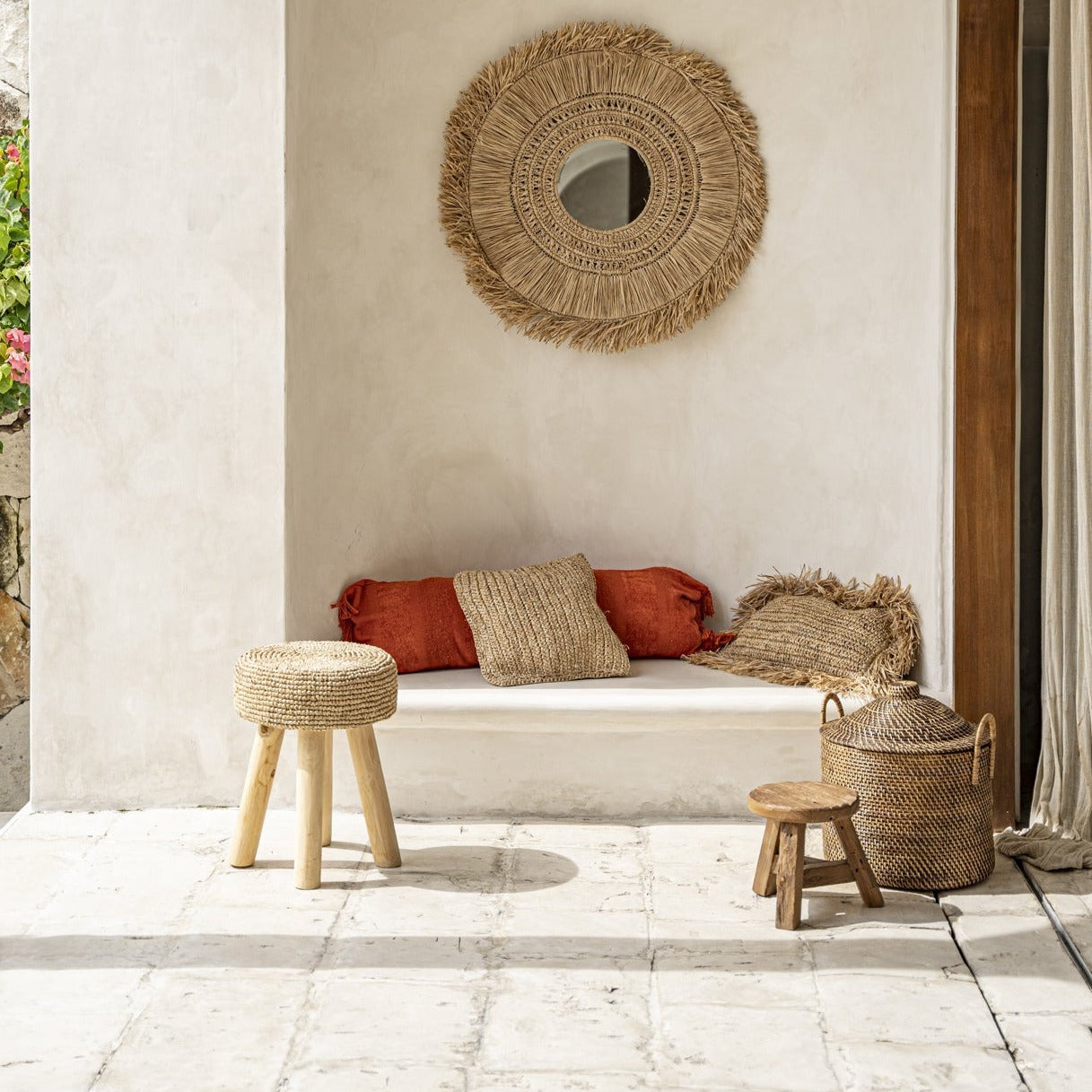 The RAFFIA Stool - Natural