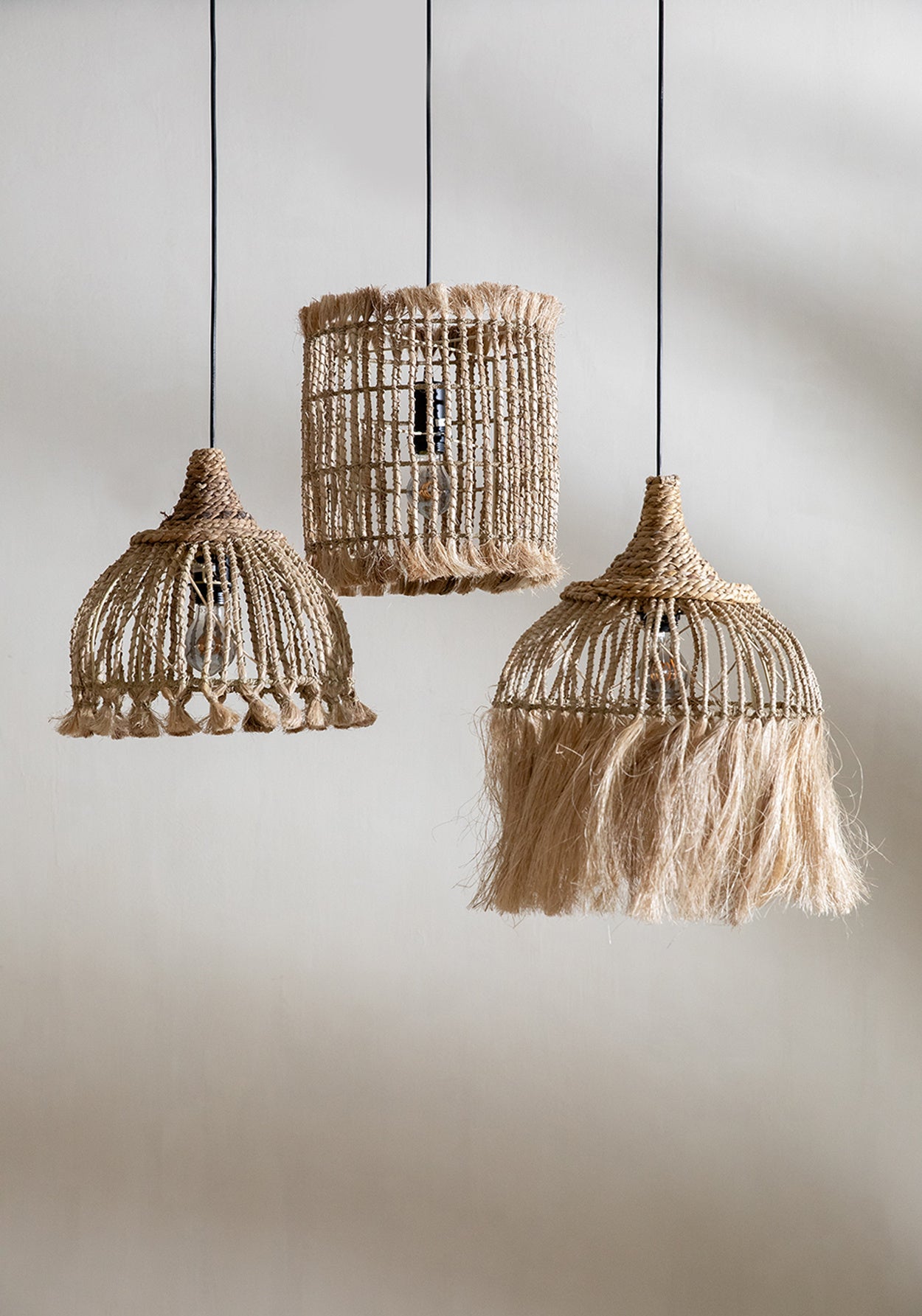 THE ABACA LOTUS Pendant Lamp