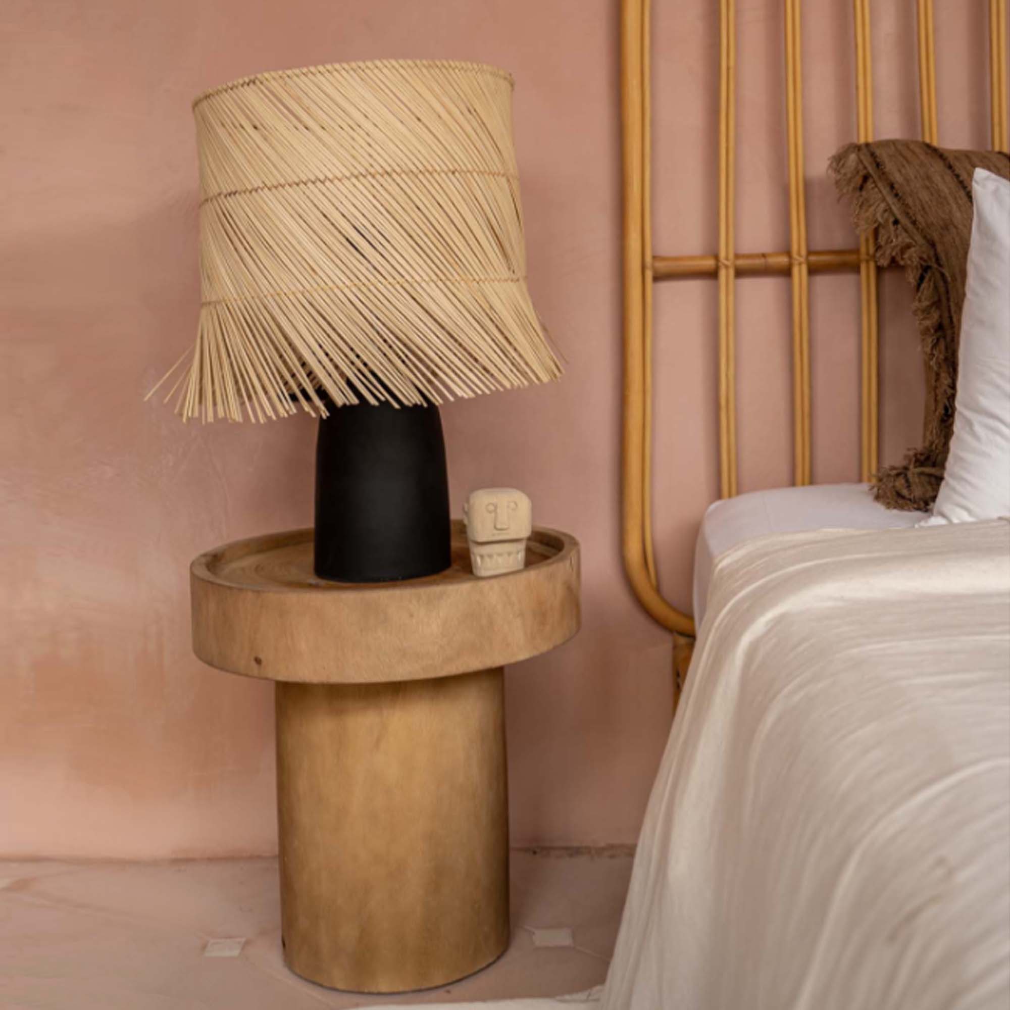 THE RATTAN Table Lamp Natural Black