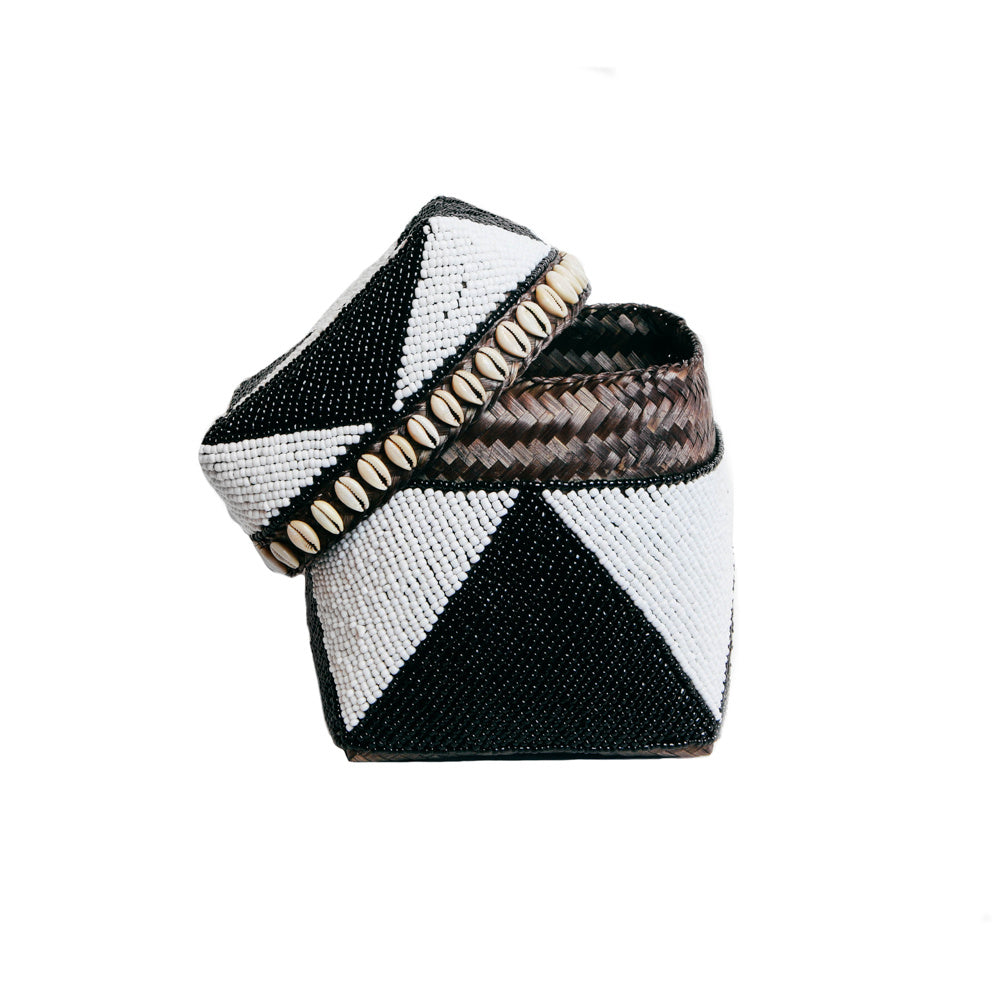 THE COWRIE DIAMOND Basket Set opened box