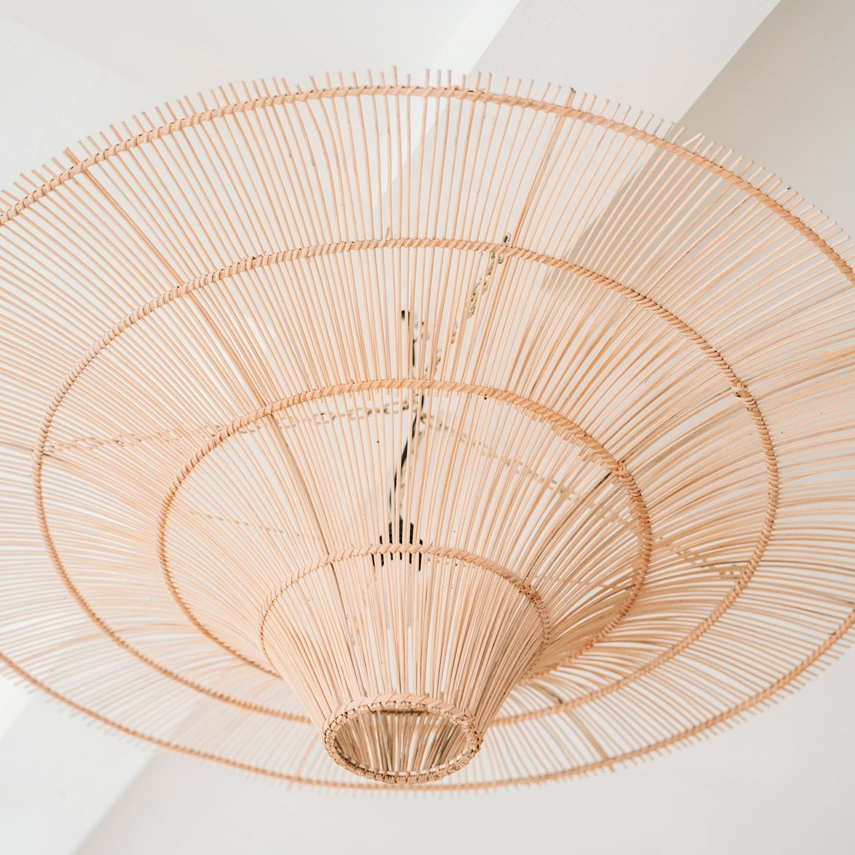 THE SKY Pendant Natural extra large under interior view