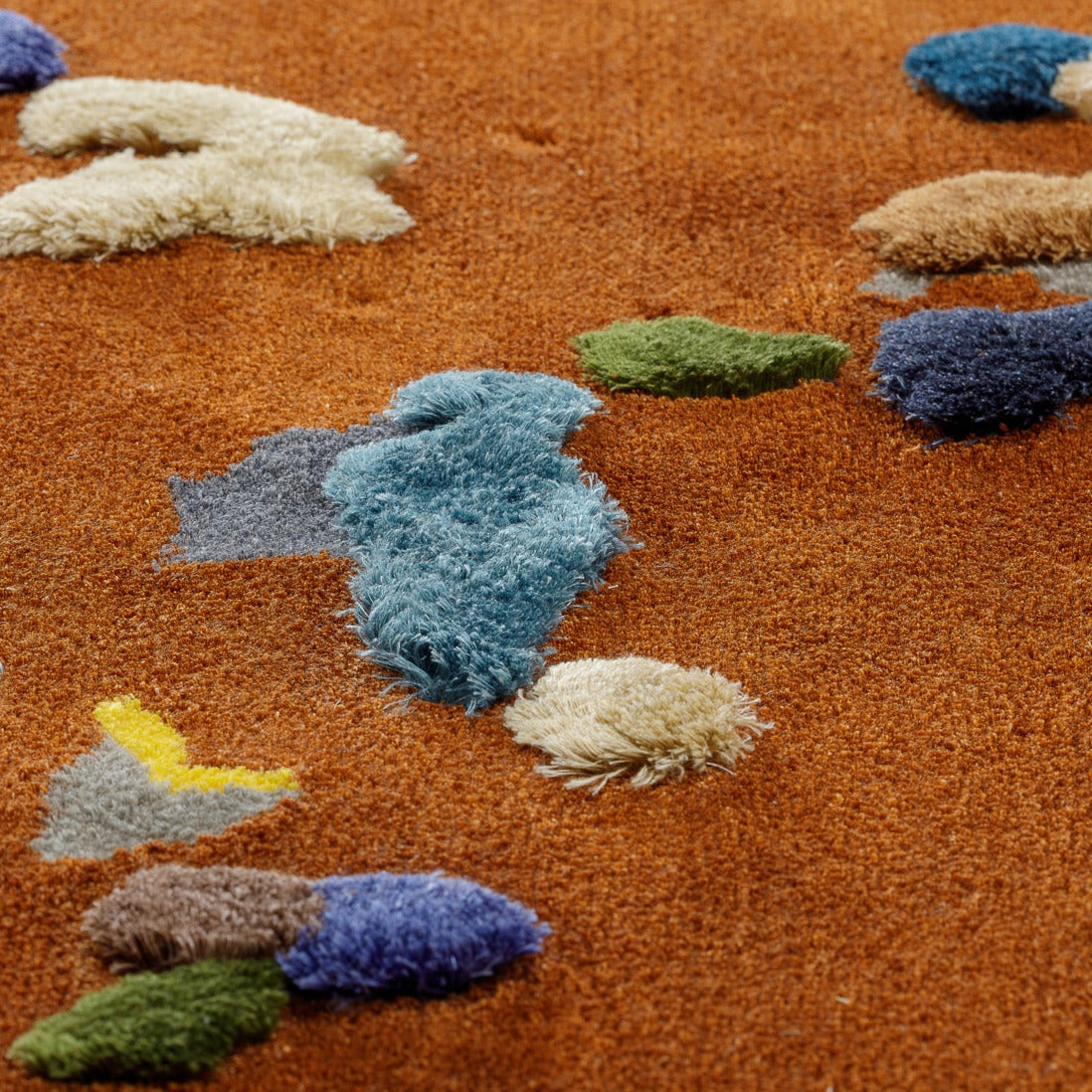 CHAOS Linen Rug-brown-crop view