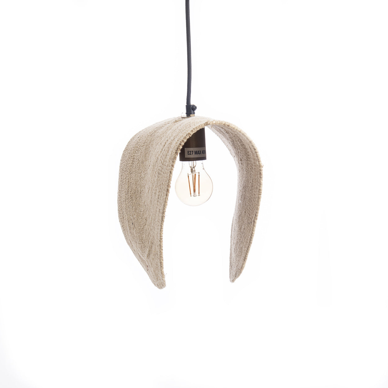 THE LOVALOVA Pendant Natural medium size, front view