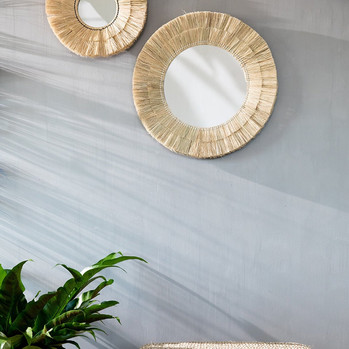 THE MORADABAD Mirror interior view