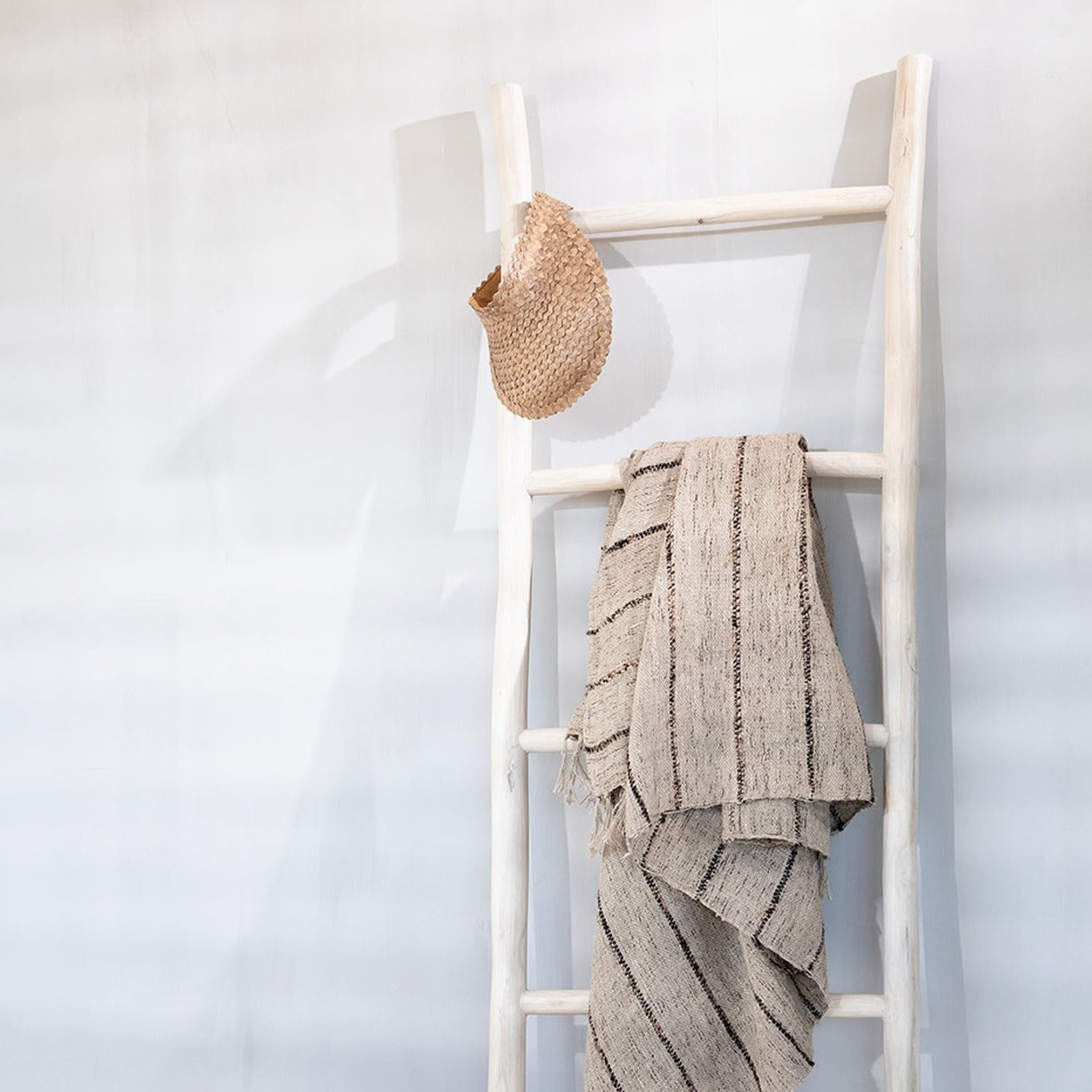 THE TULUM Ladder - Natural- 165 cm front