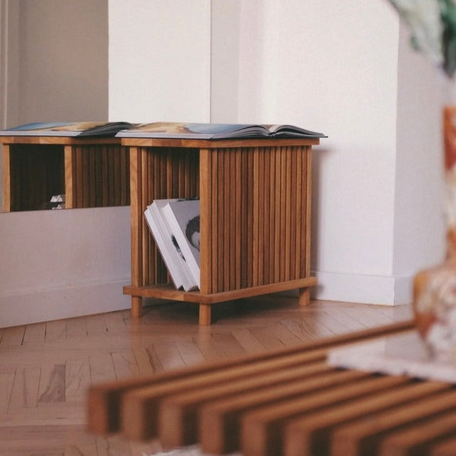 QUBANC Newspaper Holder Oak-natural-interior view