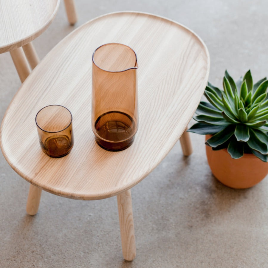 NAЇVE Side Table 640 natural ash-interior top view