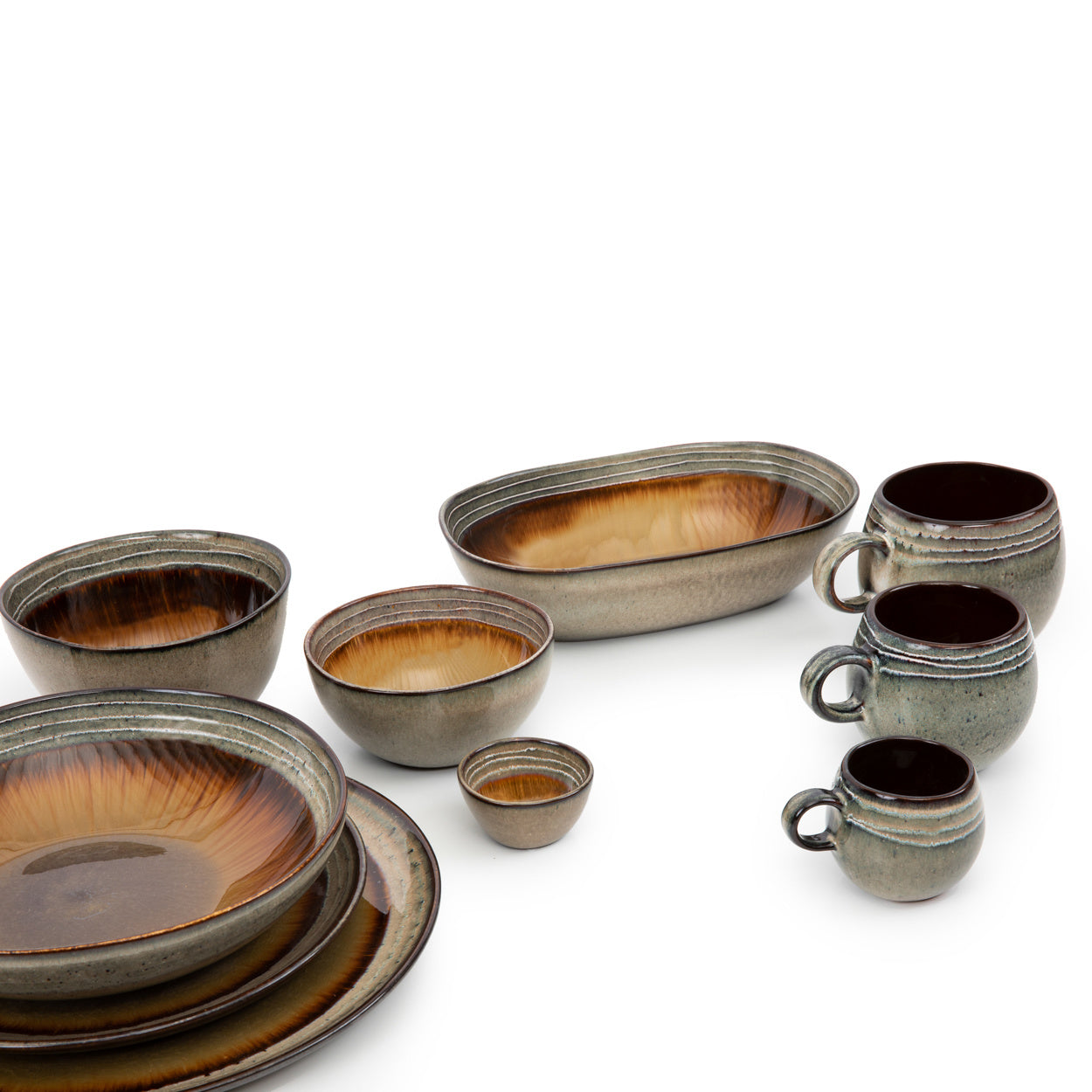 THE COMPORTA Dinner Plate Set of 4 set side view