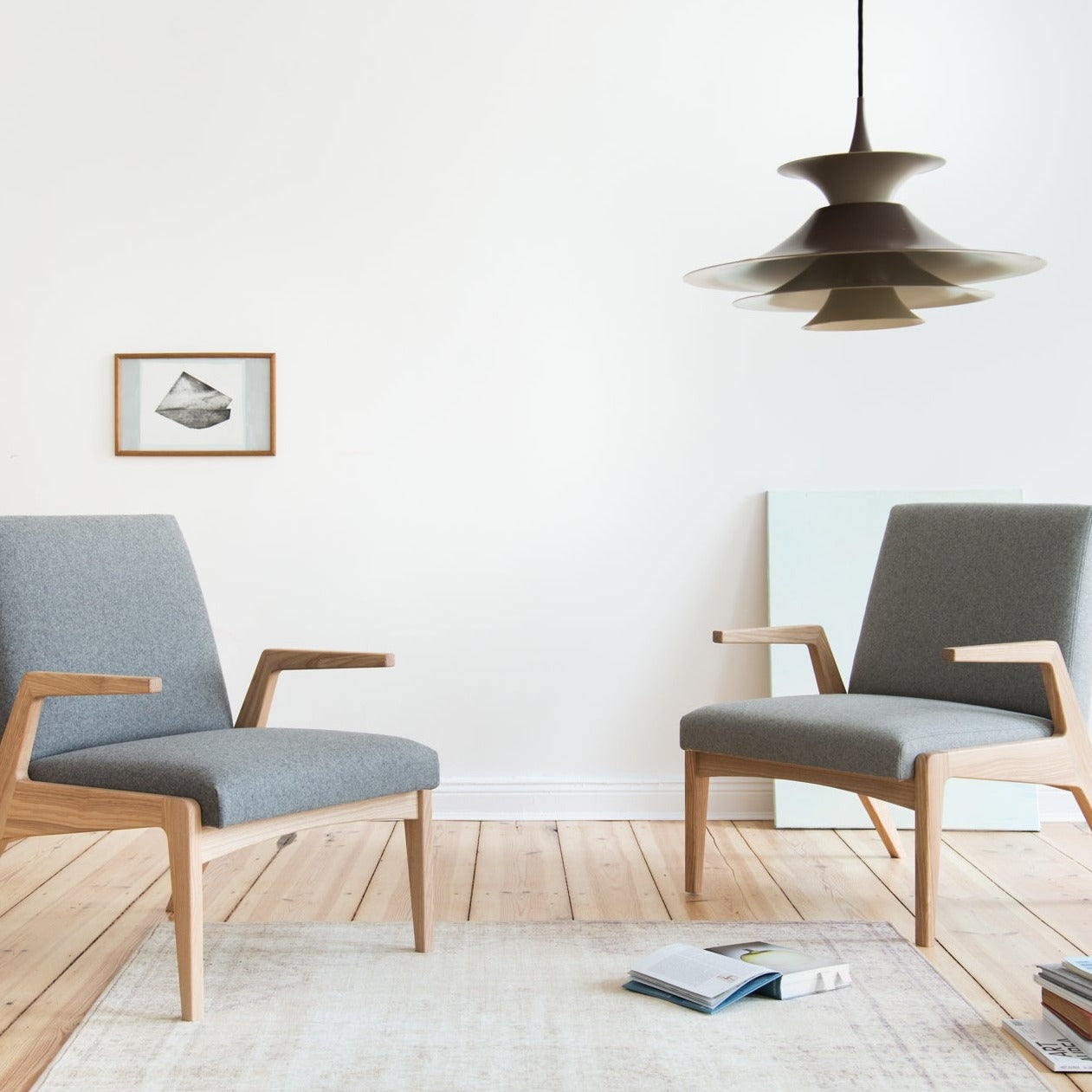 R1378 Armchair