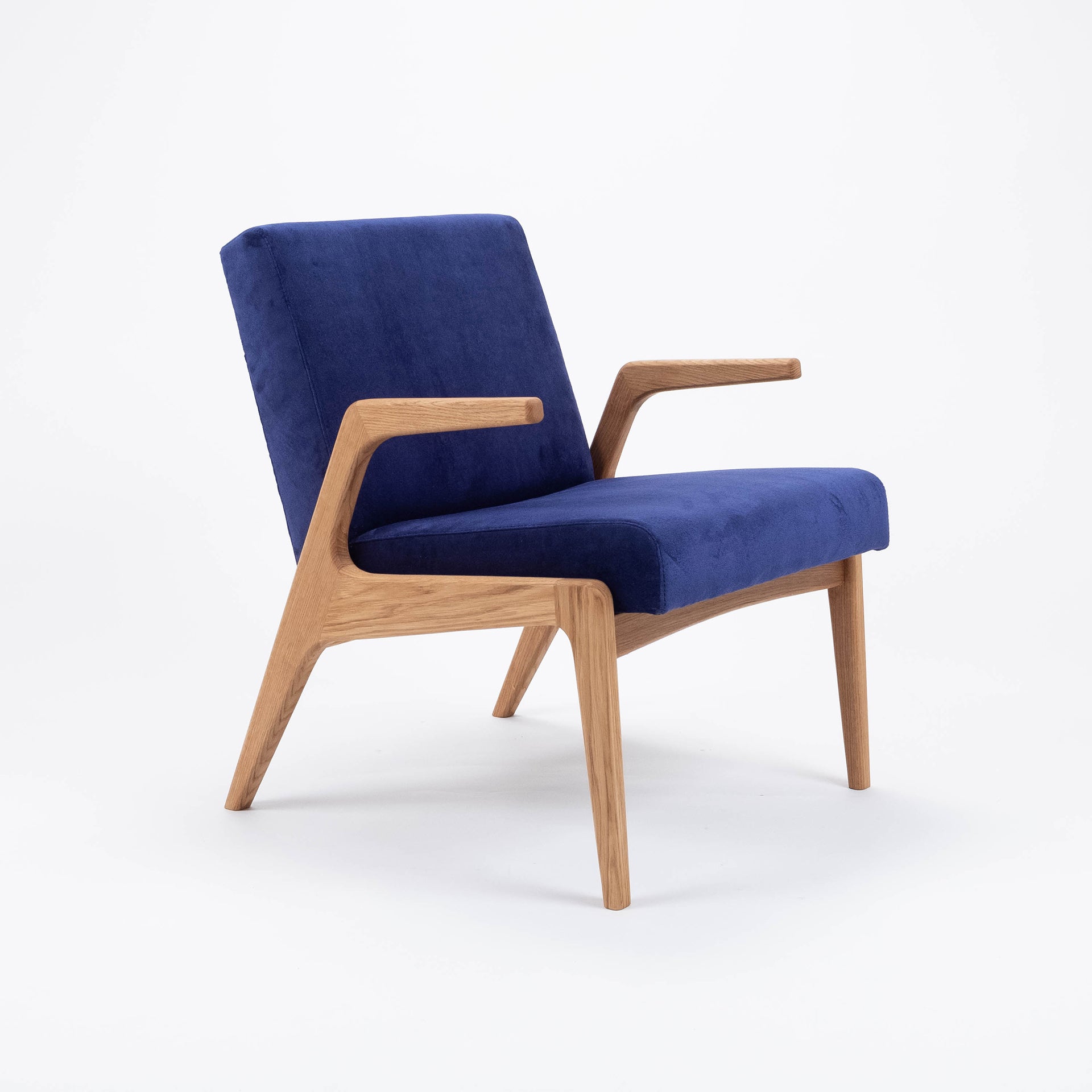 R1378 Armchair