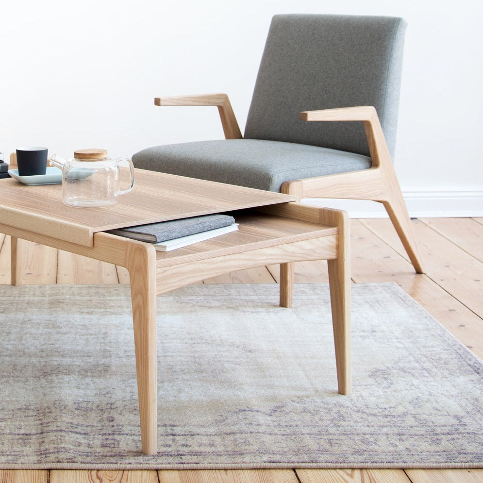 R1378 Armchair