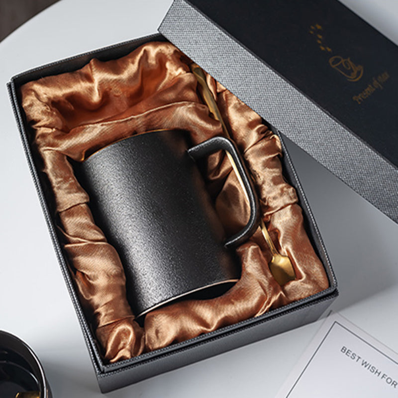 Black Vintage Ceramic Mug with Golden Circle