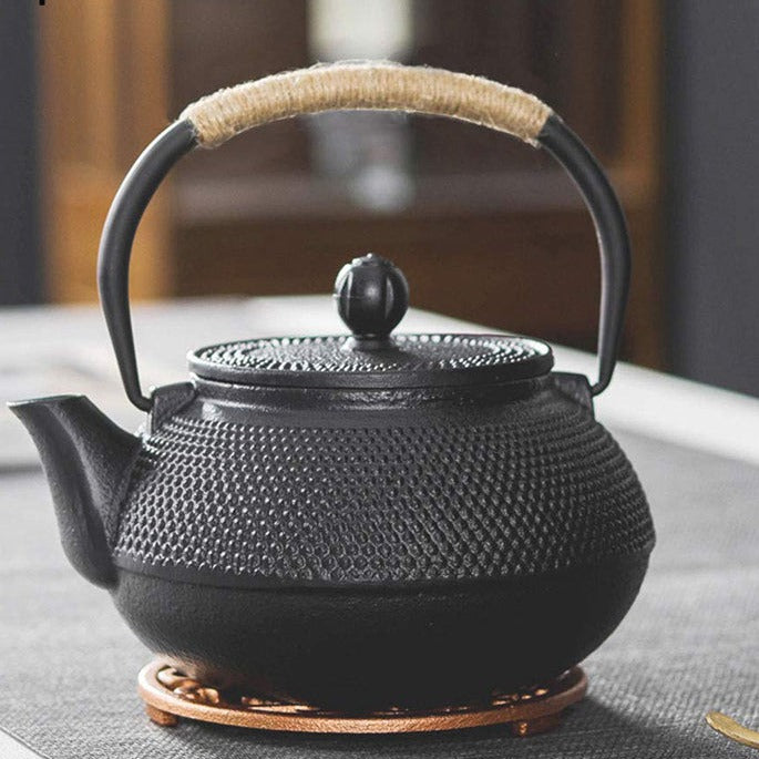 Japanese Cast Iron Tea Kettle With Stainless Steel Infusor