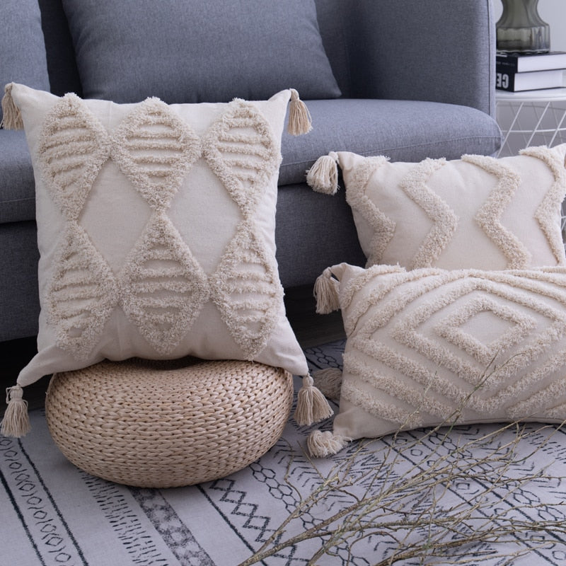 BEIGE TASSELS Cushion Cover