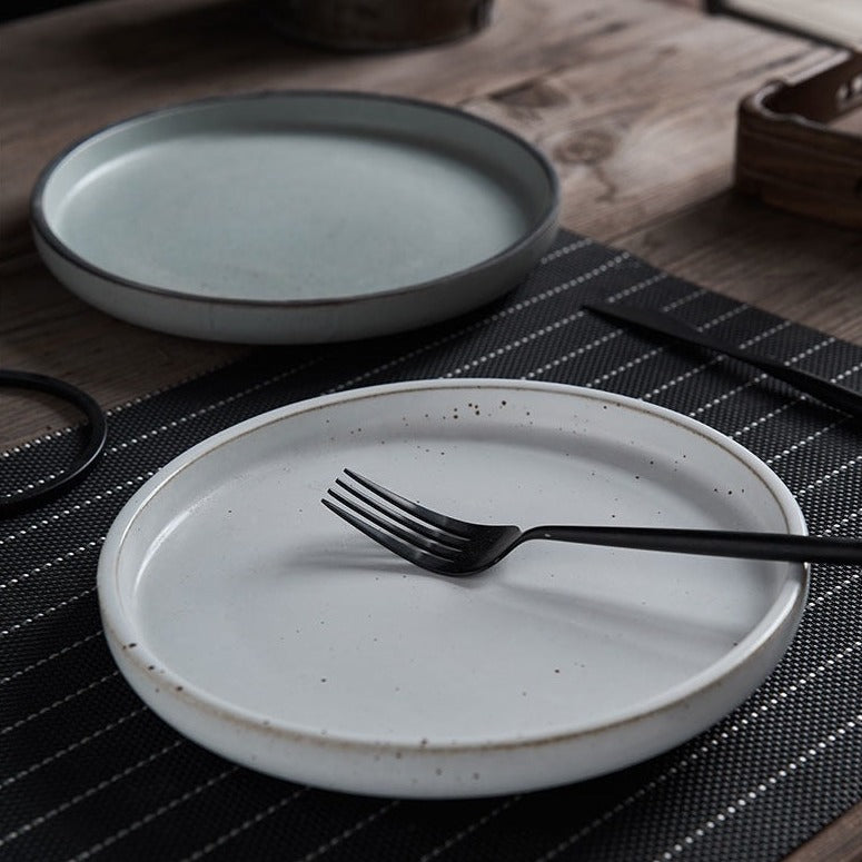Japanese Simplicity Retro Coarse Pottery Plate
