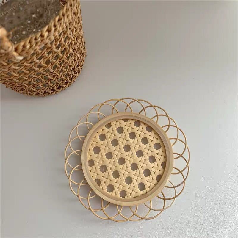 Round Rattan Hand-Woven Coaster