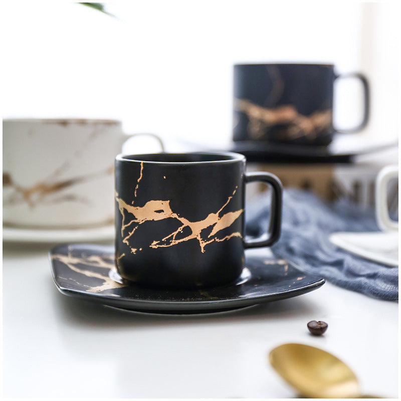Marble Coffee Cups with Gold Pattern