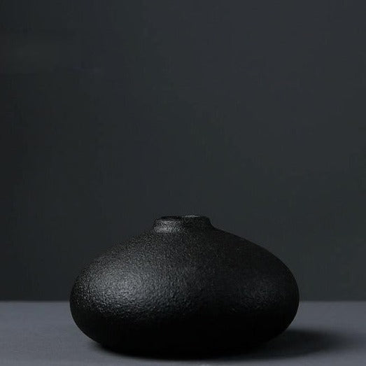 Black Ceramic Small Vase Home Decoration