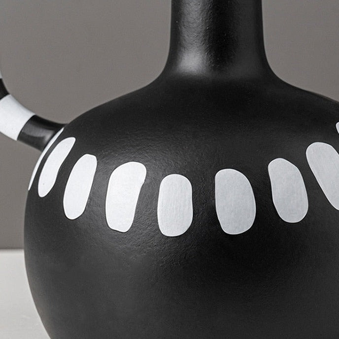 Creative Ceramic Modern Tabletop Vase