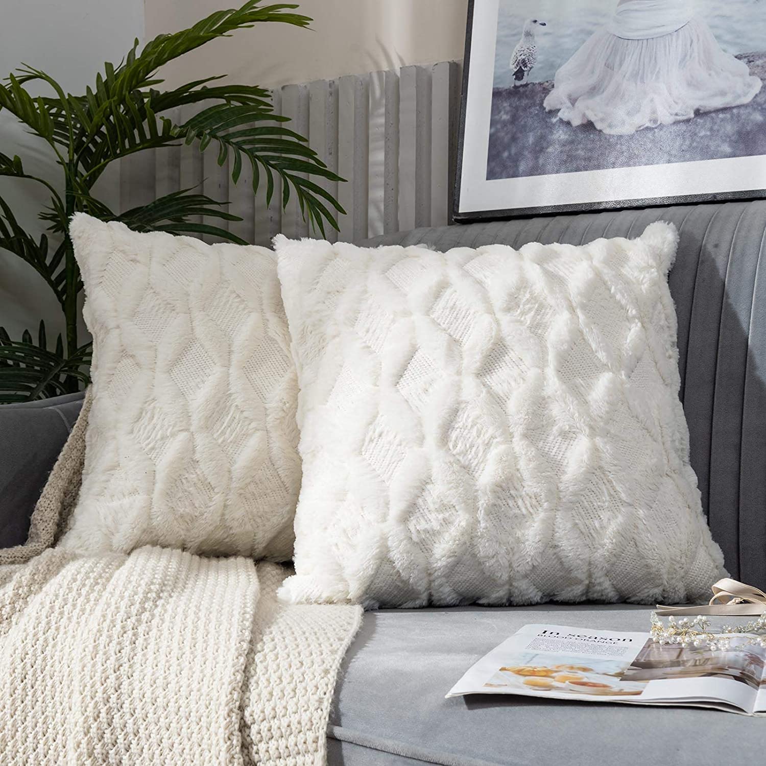 SOFT DECORATIVE Cozy Cushion Cover