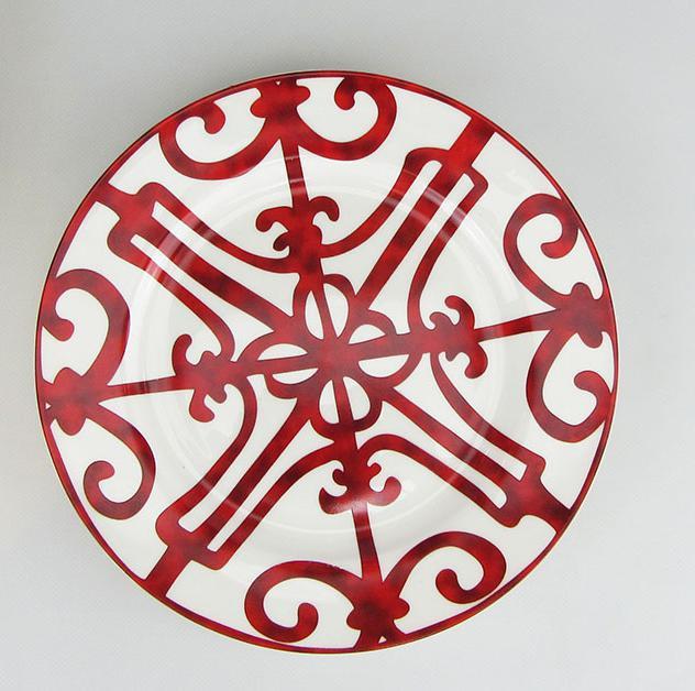 Ceramic Dinner Plate with Spanish Red Grid