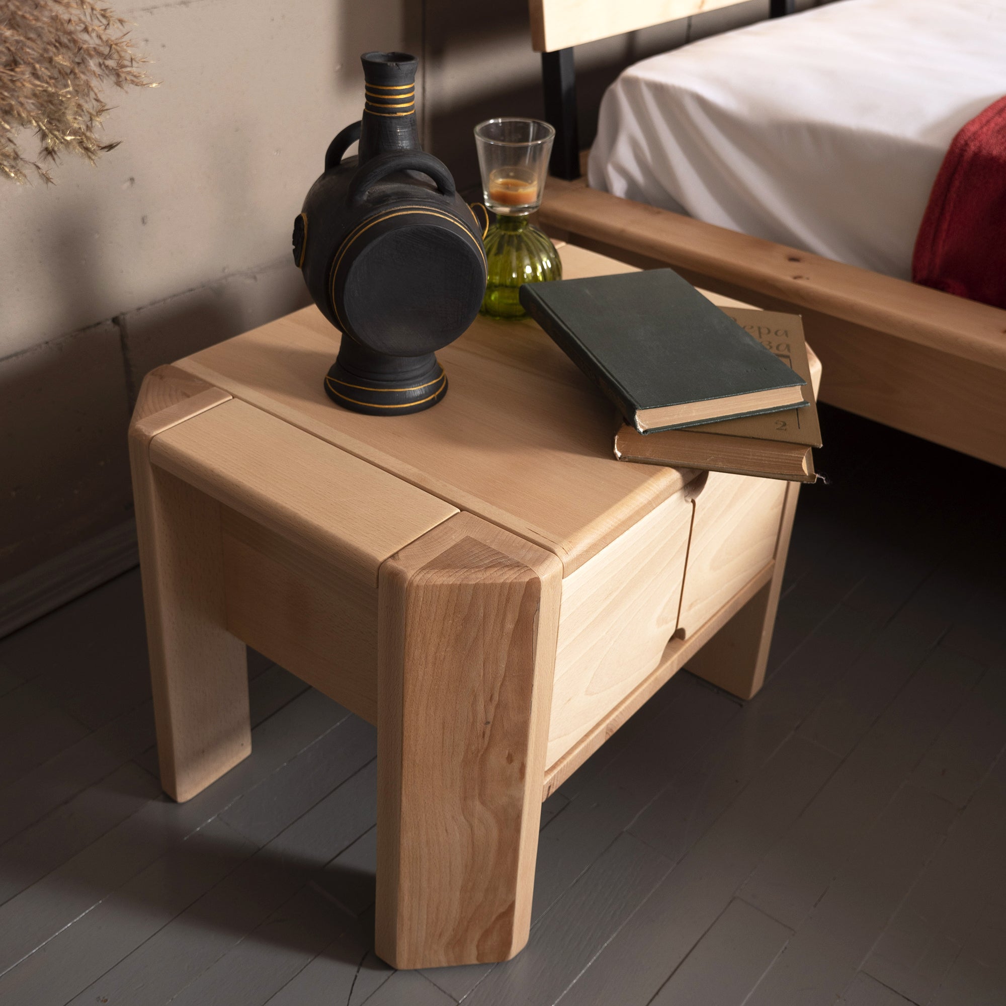 4 Ways to Maximize Your Wooden Bed Side Table Storage