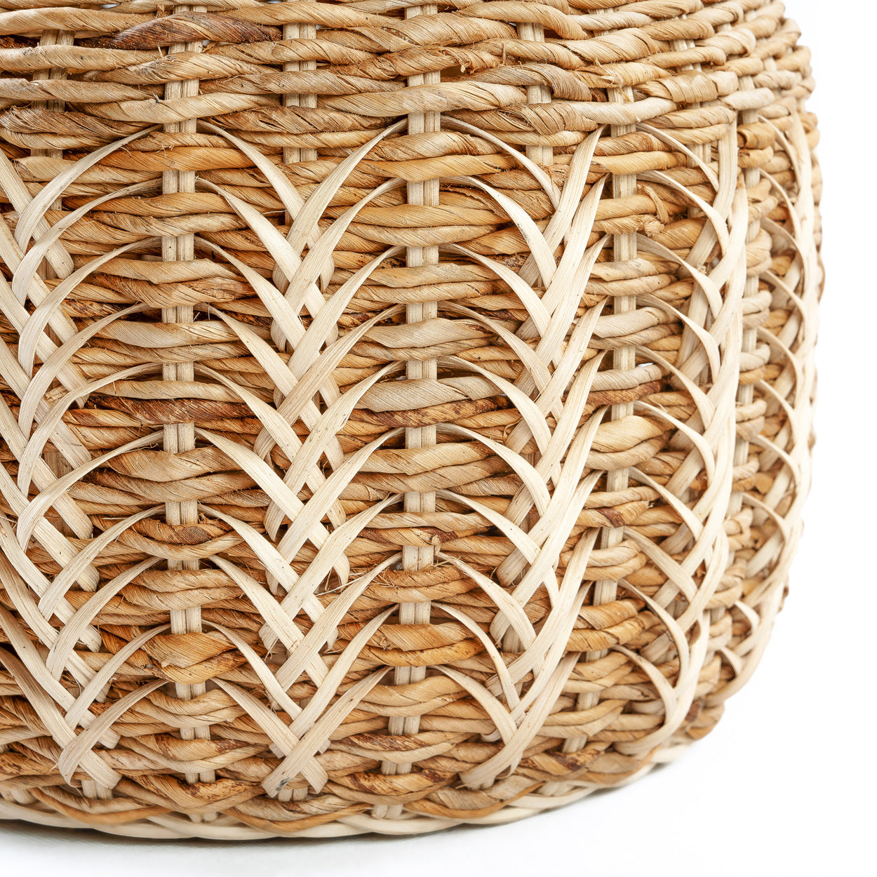 THE LUZIRU Basket - Natural Close View