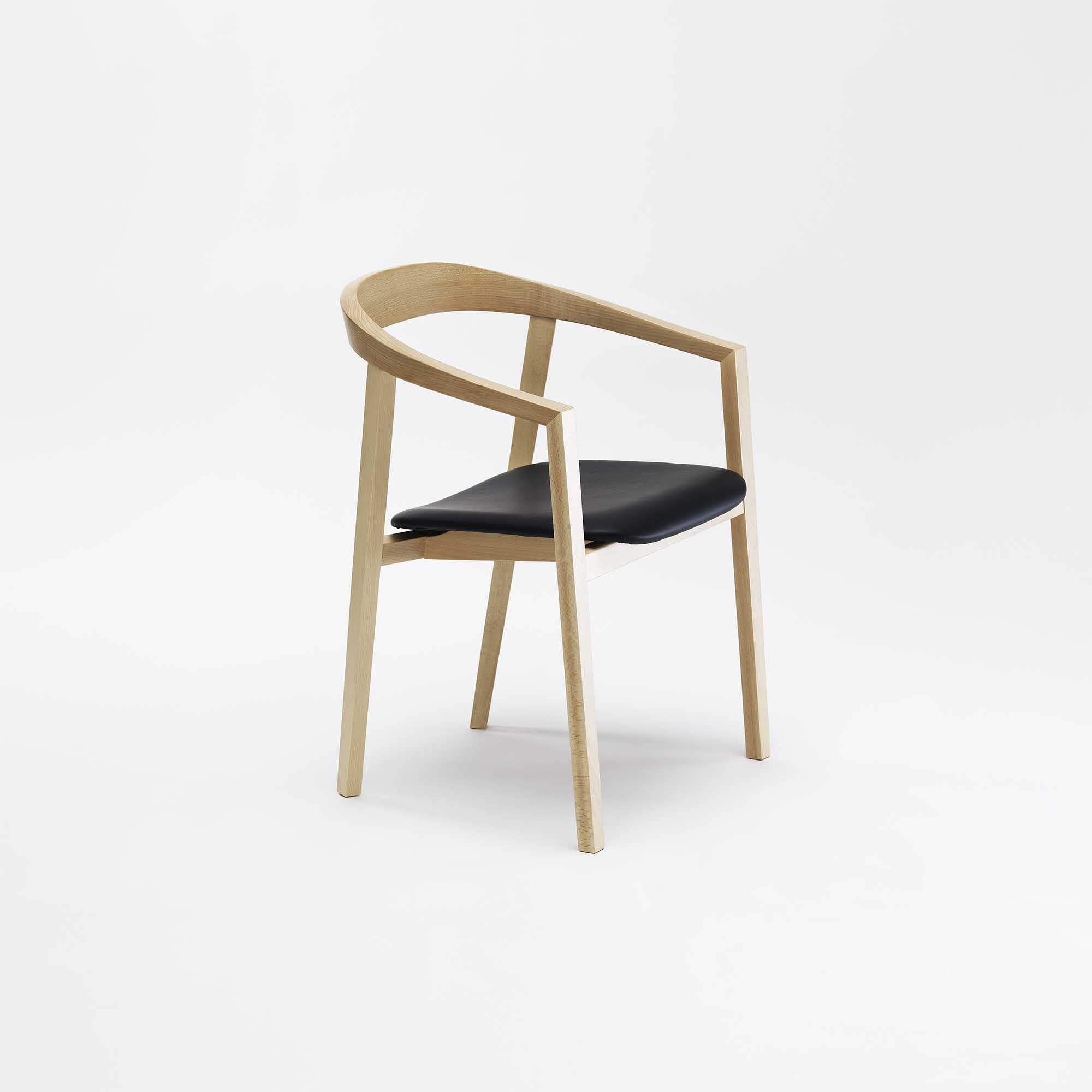 RO Dining Chair Natural-Black half-side view