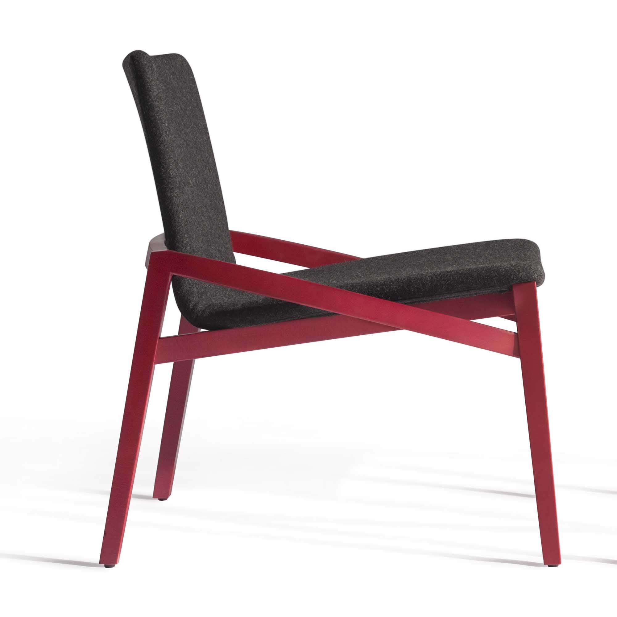 CAPITA Lounge Chair solid beech wood, red base, black fabric upholstery, side view