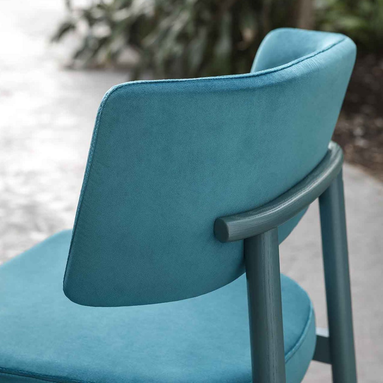 MARLEN LE Chair aqua colour backside view