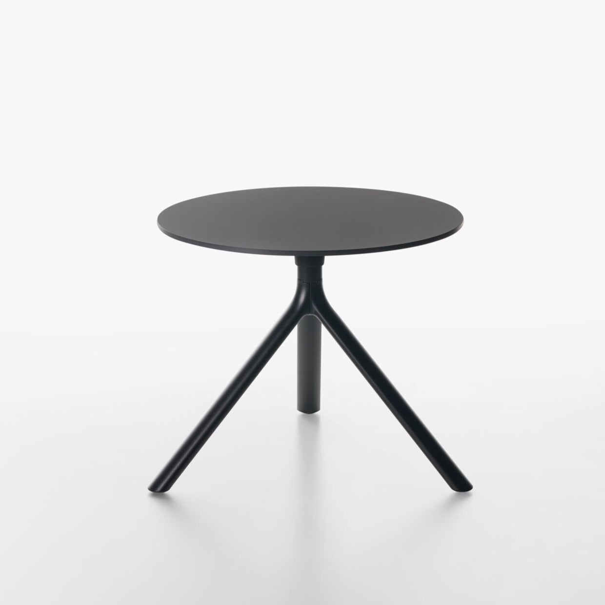 MIURA Table-black-small