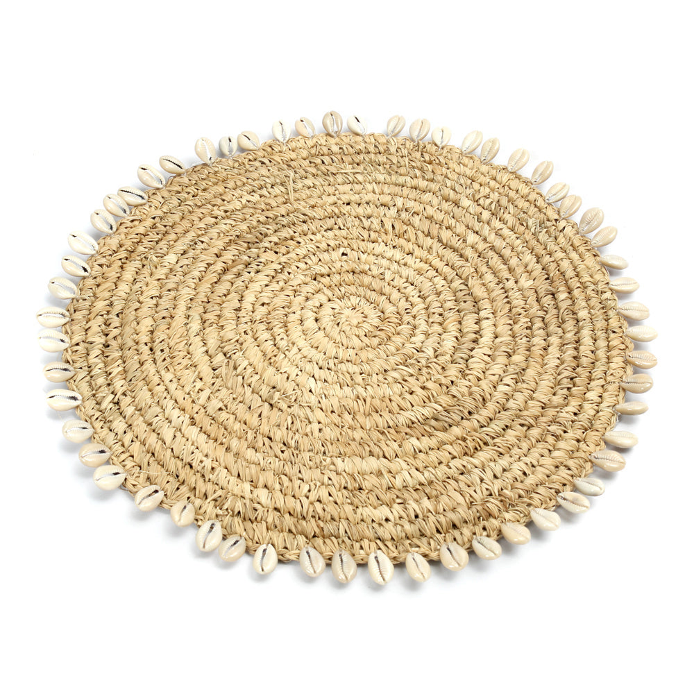 THE RAFFIA SHELL Placemat front view