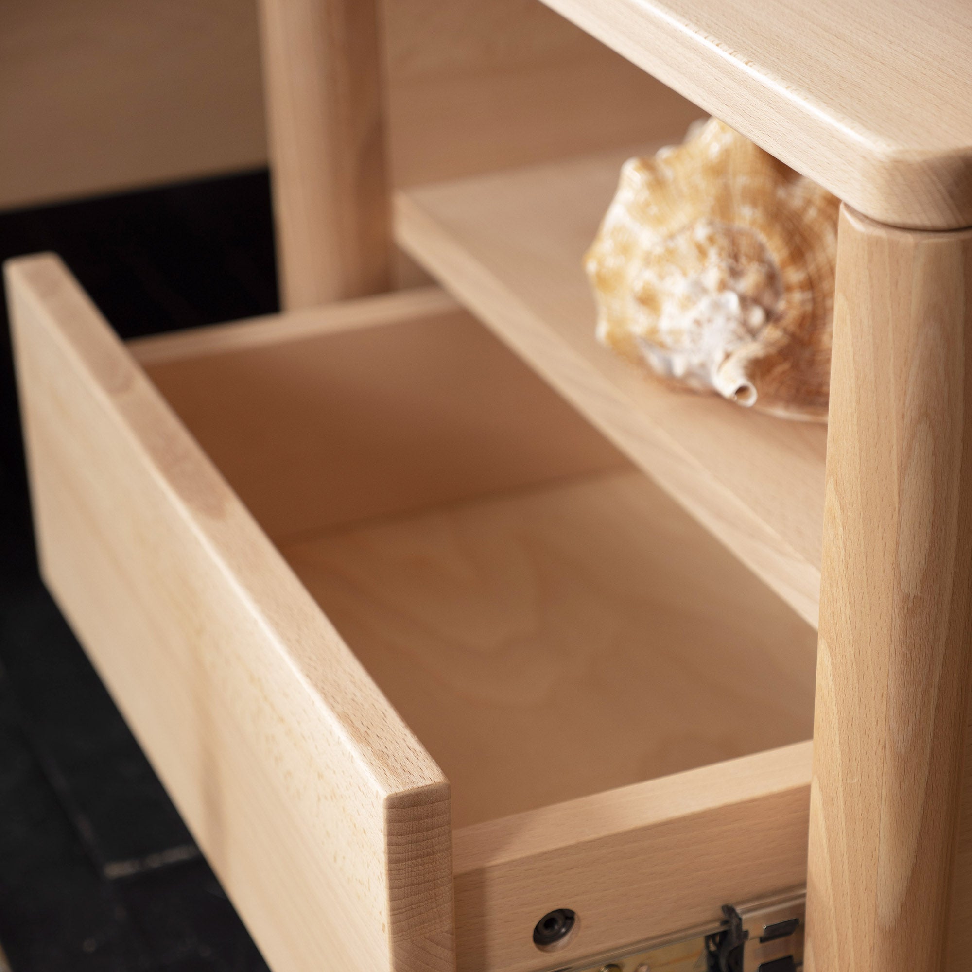 DROP Bedside Table, Beech Wood without doors natural colour-shelf detail