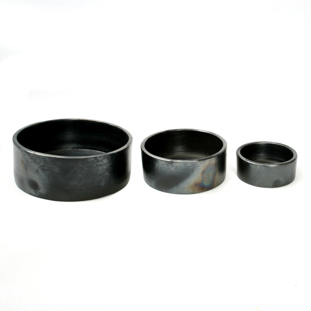 THE BURDEN CYLINDER Dish Set of 3 black front view
