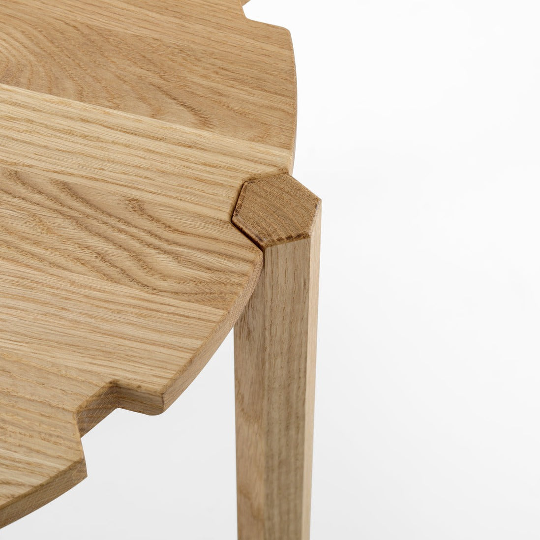 PINION Side Table natural oak crop view
