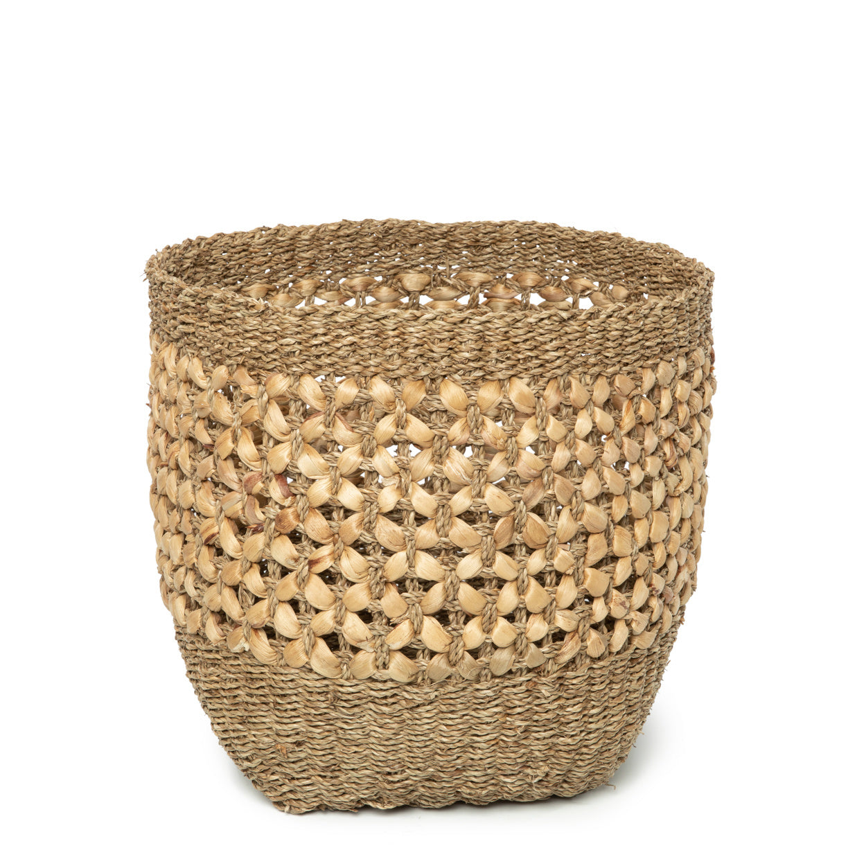 THE HALONG BAY Baskets Set of 3 front view single baskeg