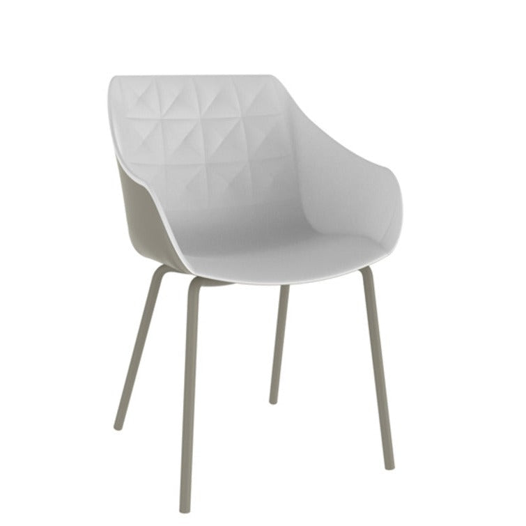 CESTER Chair white, front view