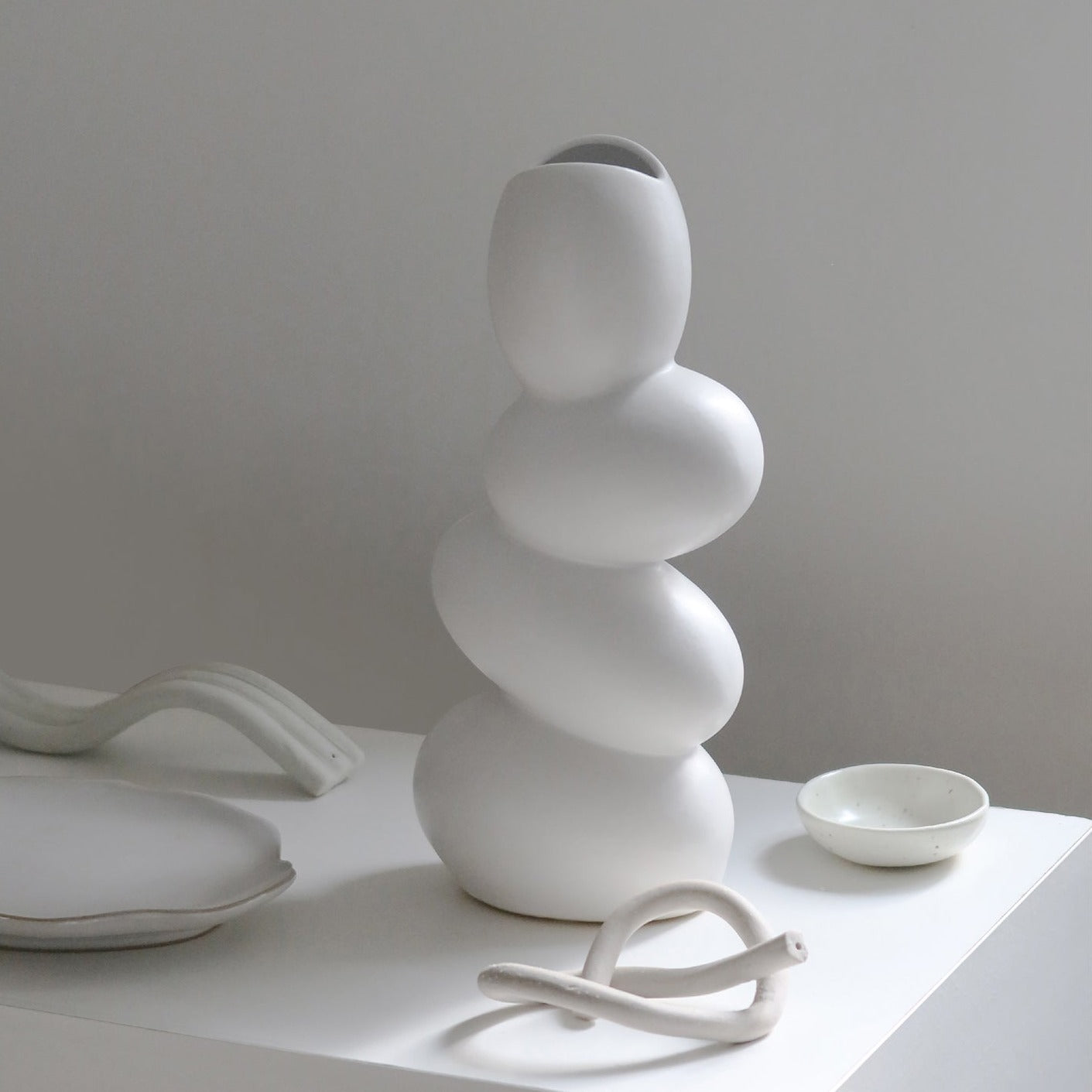 Elegant Matte Ceramic White Egg Shaped Vase