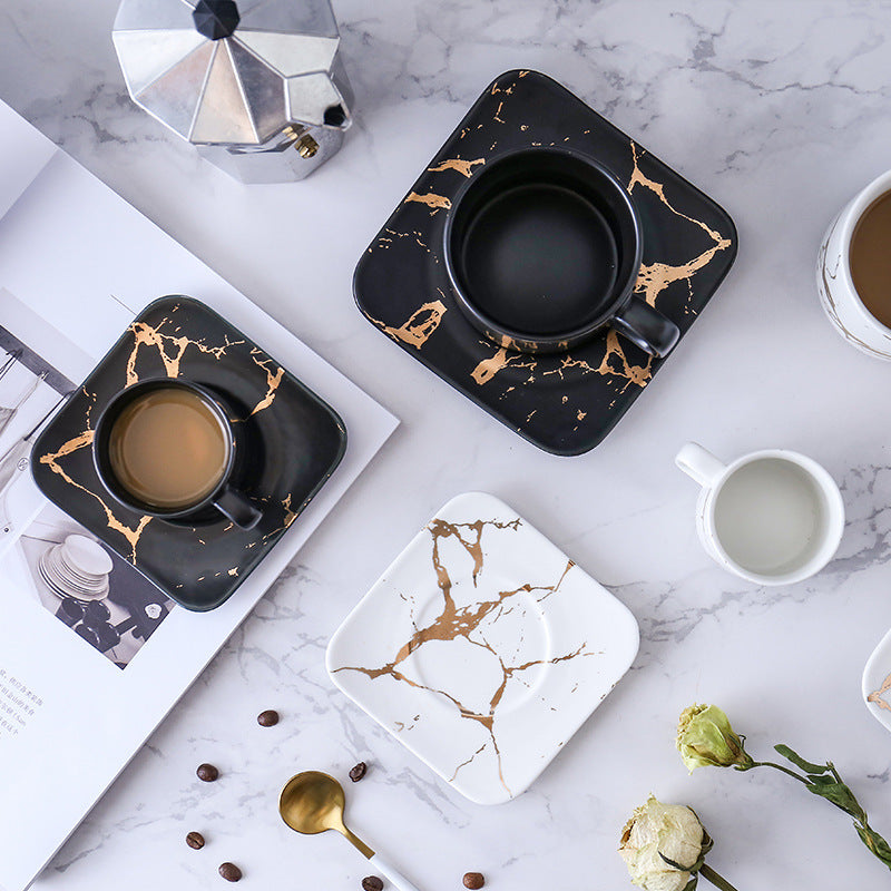 Marble Coffee Cups with Gold Pattern